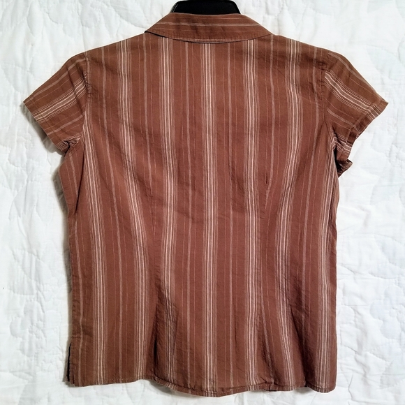 2/$10 Beautiful, Brown Summertime Blouse! - Picture 3 of 6